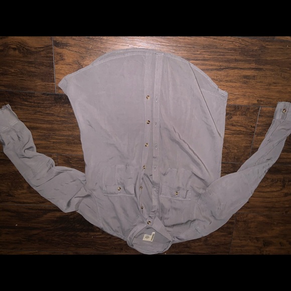 Grey button up long sleeve - Picture 3 of 4